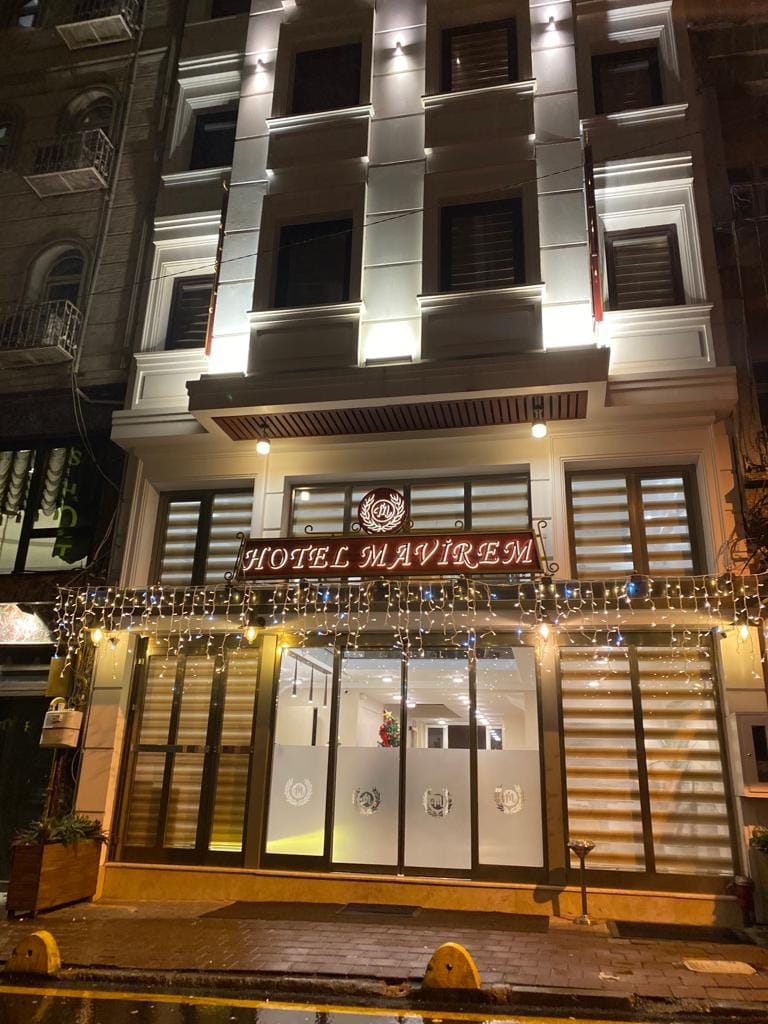 Direct Booking or Booking.com? Istanbul Hotel Price Guide